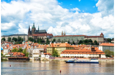 Wedding in Prague Boat Cruise