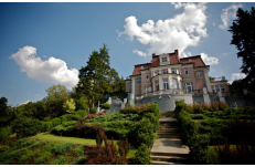 Wedding in Prague Art Deco Villa Libechov