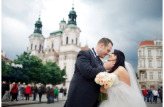 Wedding in Prague St. Nicholas Church