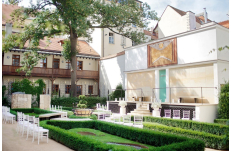 Wedding in Prague Old Monastery Garden at the Augustine Hotel 